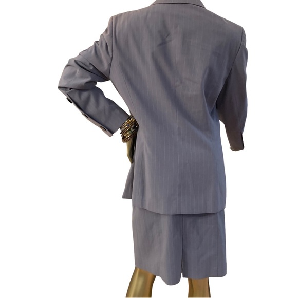 Skirt Suit Blue Gray Pinstripe Harve’ Bernard Size 10/12 - Picture 7 of 16